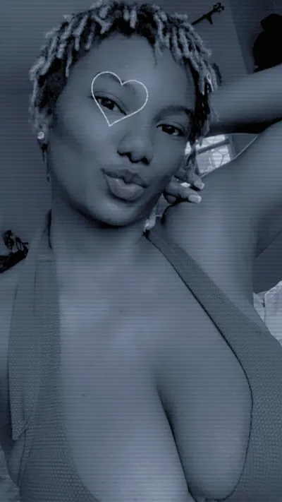 Alicia 🇳🇬